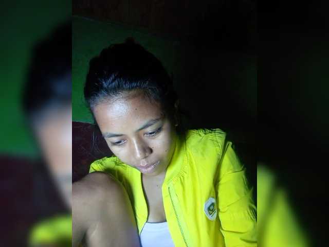 Rudih's BongaCams show and profile