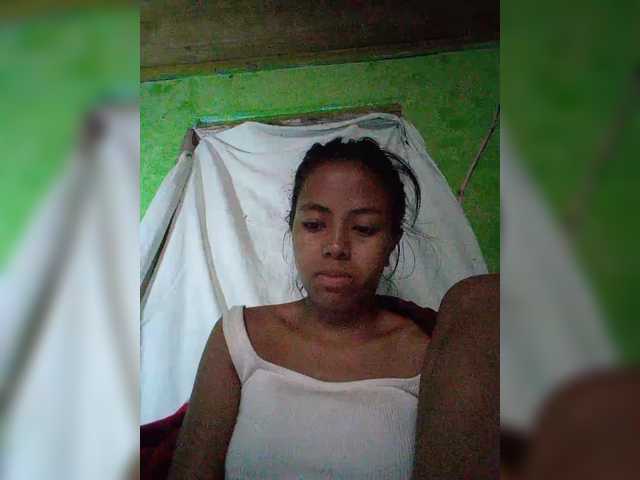 Rudih's BongaCams show and profile