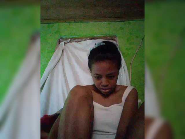 Rudih's BongaCams show and profile