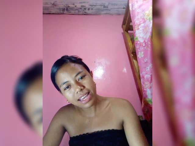 Rudih's BongaCams show and profile