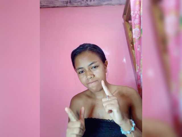 Rudih's BongaCams show and profile