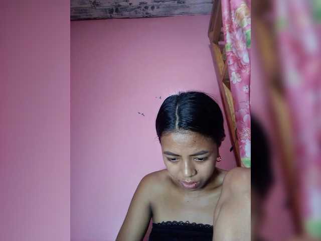 Rudih's BongaCams show and profile