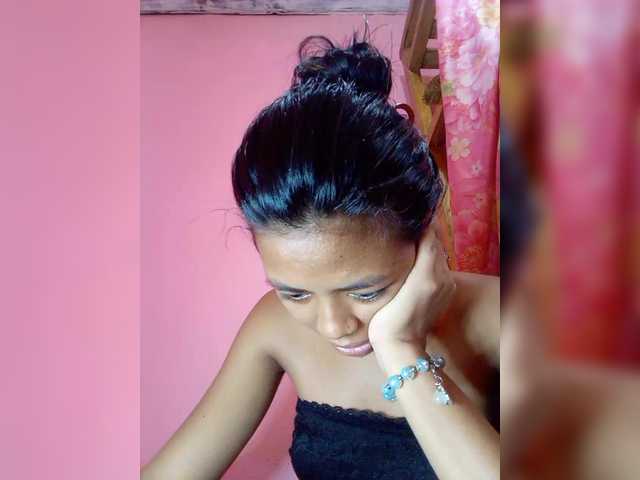 Rudih live cam profile