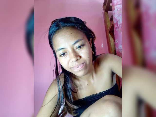 Rudih's BongaCams show and profile