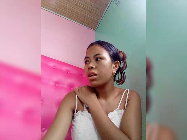 Rudih's BongaCams show and profile