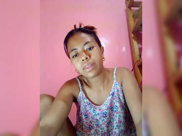 Rudih's BongaCams show and profile