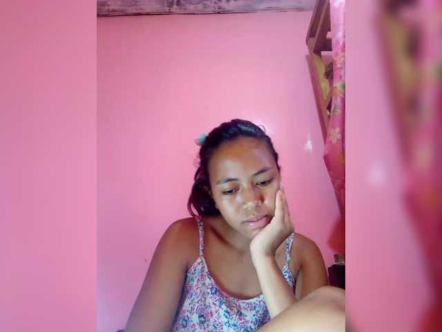 Rudih live cam profile