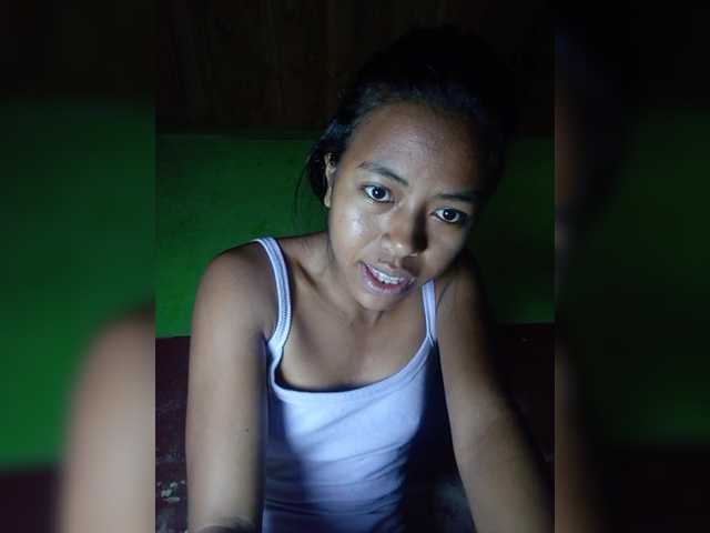 Rudih's BongaCams show and profile