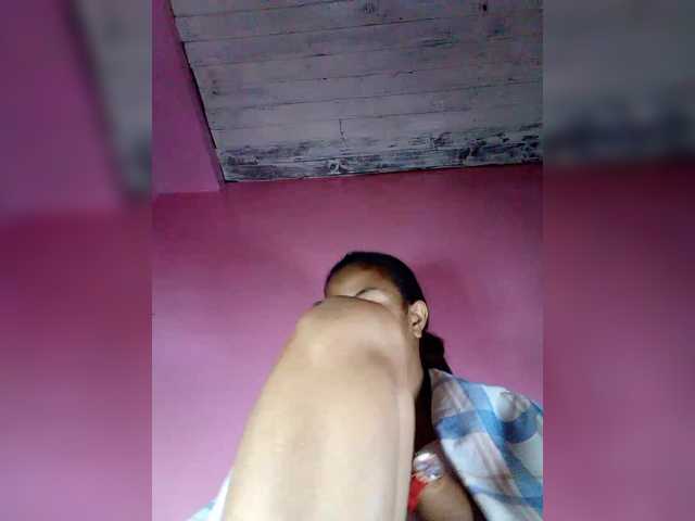 Rudih's BongaCams show and profile