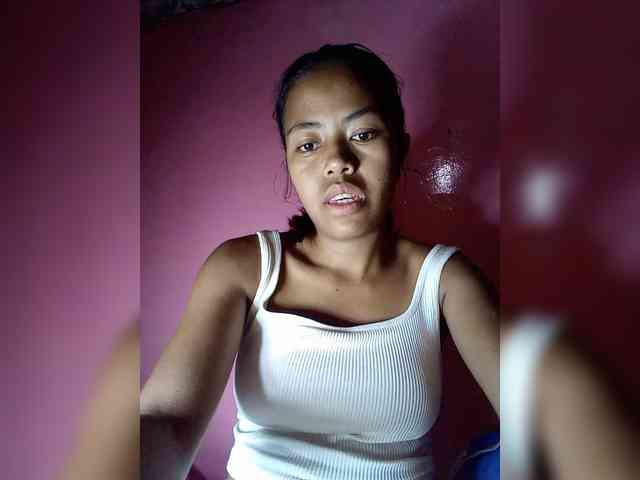 Rudih Live Webcam on BongaCams