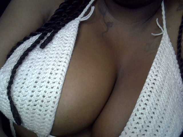 Sauceyga's BongaCams show and profile