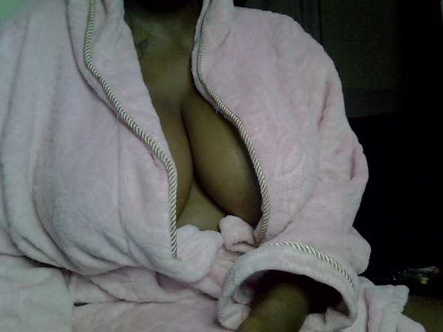 Sauceyga's BongaCams show and profile