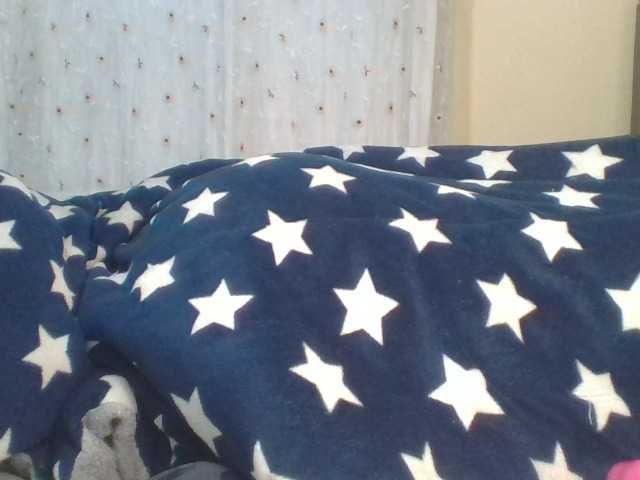 le modèle Shantell est en webcam porno dans un show sur le site bongacams, il possède les tags suivants: Ebony,Brunette,Hairy