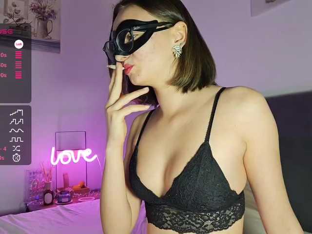 CrazyPrincess's BongaCams show and profile