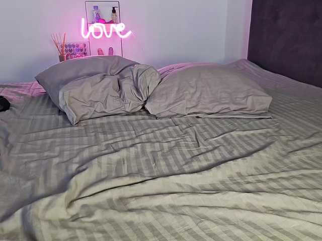 CrazyPrincess live cam