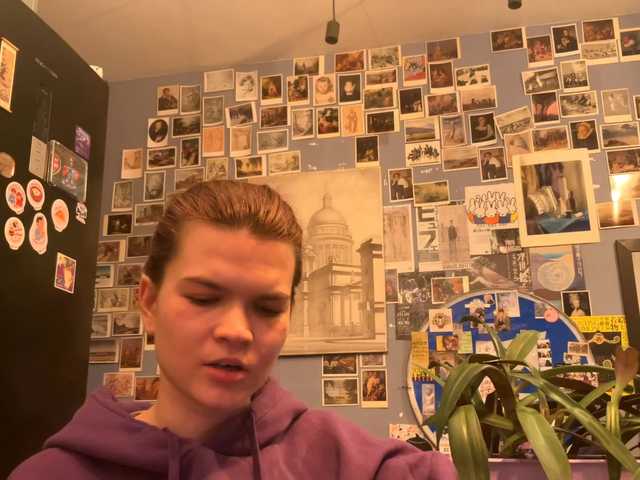 VernieRonco's BongaCams show and profile