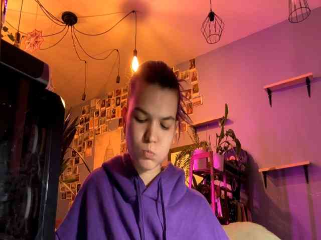 VernieRonco webcam