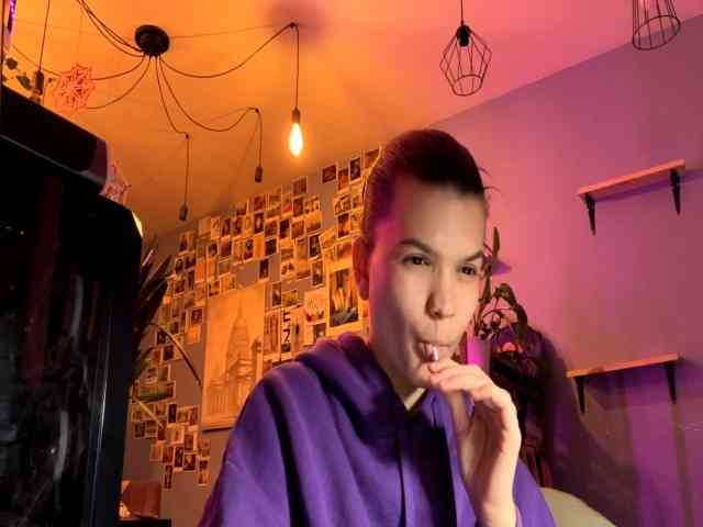 VernieRonco webcam