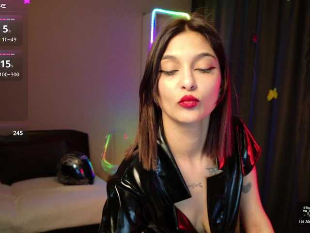 Eva-Sterling's BongaCams show and profile