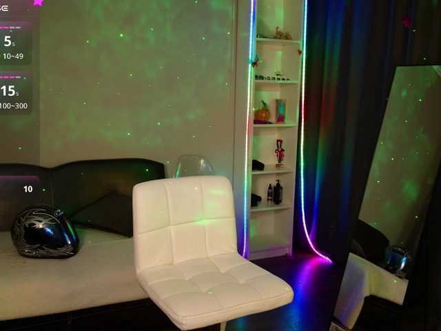 Eva-Sterling's BongaCams show and profile