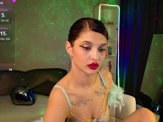 Eva-Sterling's BongaCams show and profile