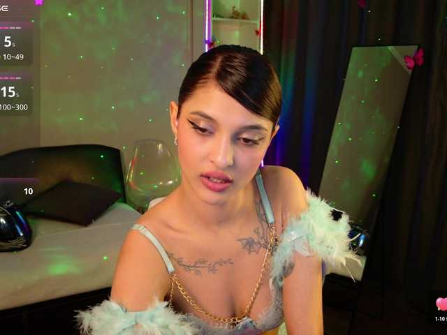 Eva-Sterling's BongaCams show and profile