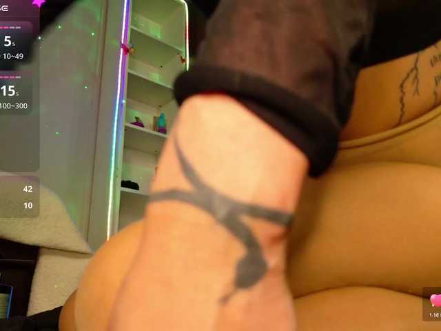 Eva-Sterling's BongaCams show and profile