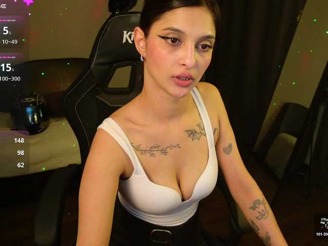 Eva-Sterling's BongaCams show and profile