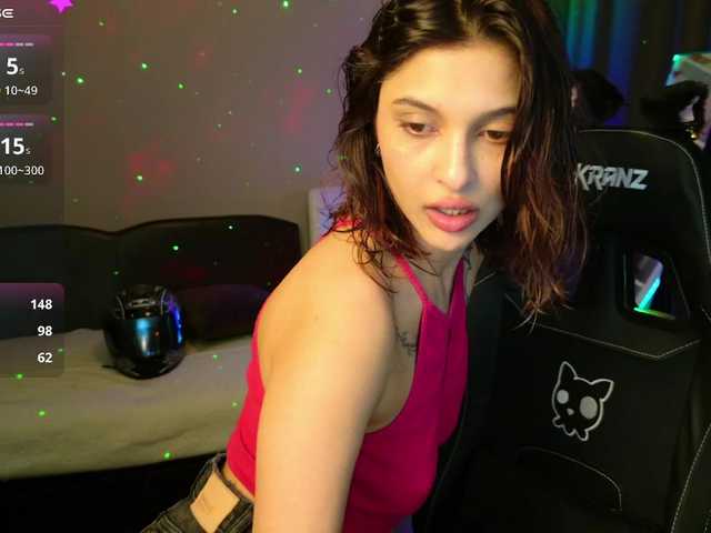 Eva-Sterling's BongaCams show and profile