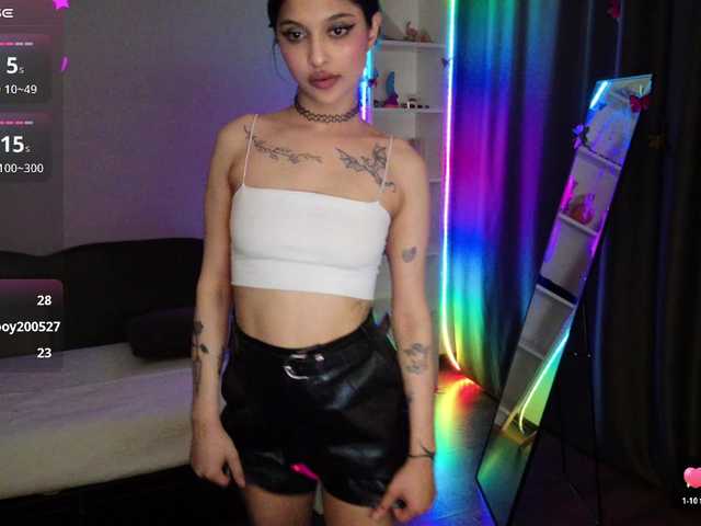 Eva-Sterling's BongaCams show and profile