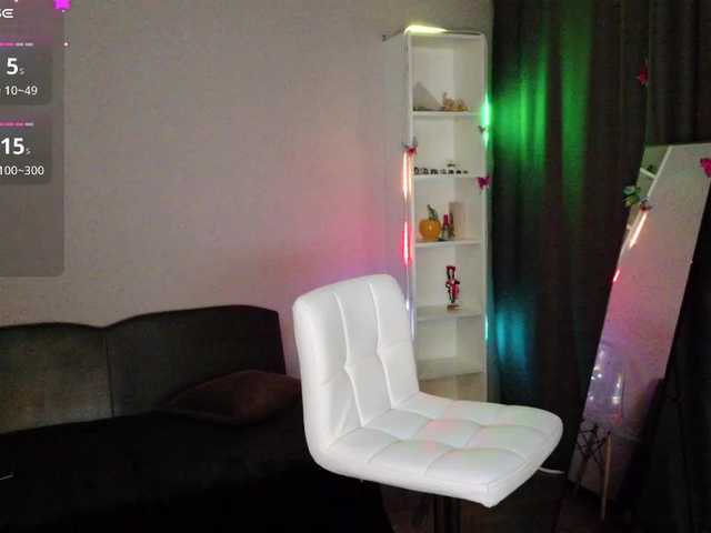 Eva-Sterling's BongaCams show and profile