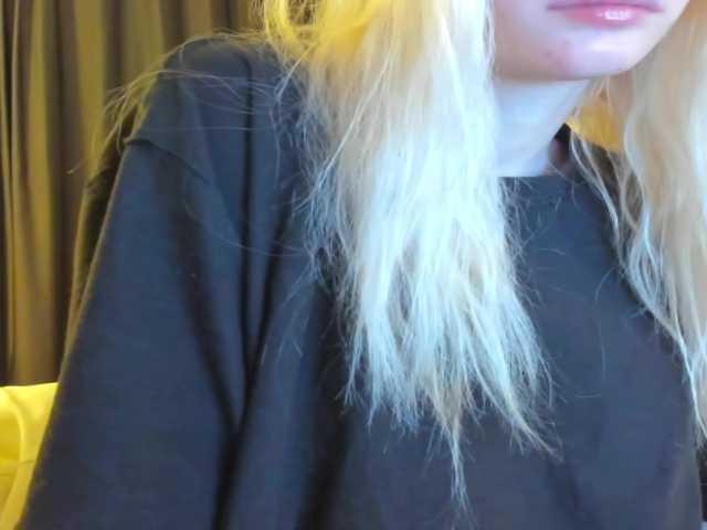 lesyalis's BongaCams show and profile