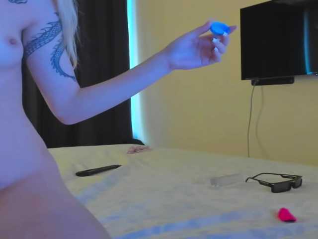 lesyalis's BongaCams show and profile