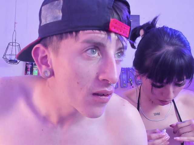 le modèle kitty-matias-ls est en webcam porno dans un show sur le site bongacams, il possède les tags suivants: Latino/Hispanic,Brunette,Trimmed