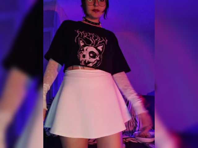 BattyGothic02's BongaCams show and profile