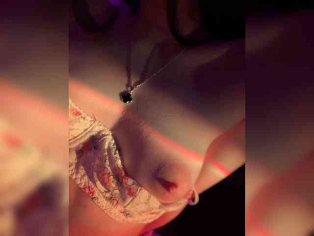 SweetSinners webcam