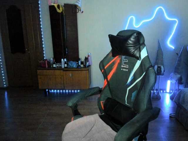 UkraineGirl's BongaCams show and profile