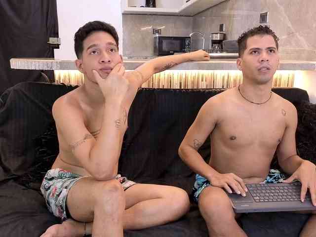 Hot-Boys-ADS Hot-Boys-ADS