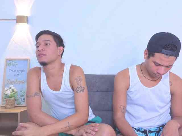 Hot-Boys-ADS Hot-Boys-ADS