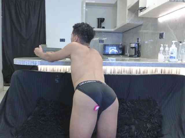 Hot-Boys-ADS Hot-Boys-ADS