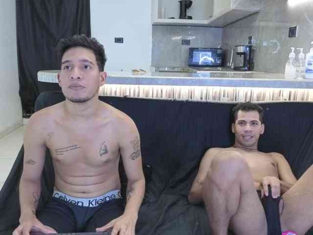 Hot-Boys-ADS Hot-Boys-ADS