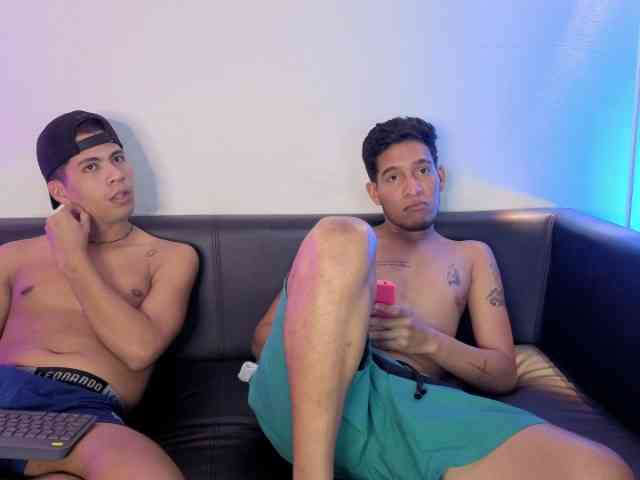 Hot-Boys-ADS Hot-Boys-ADS