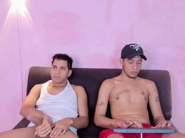 Hot-Boys-ADS Hot-Boys-ADS