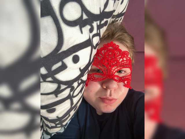 Elly34's BongaCams show and profile