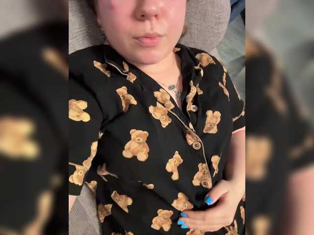 le modèle Elly34 est en webcam porno dans un show sur le site bongacams, il possède les tags suivants: White/Caucasian,Blonde,Shaved