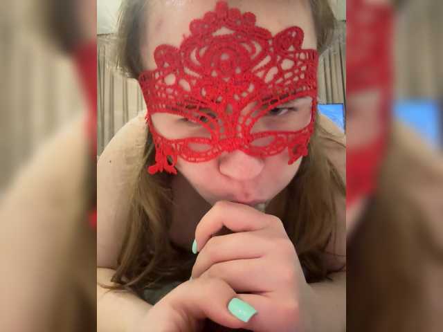 Elly34's BongaCams show and profile