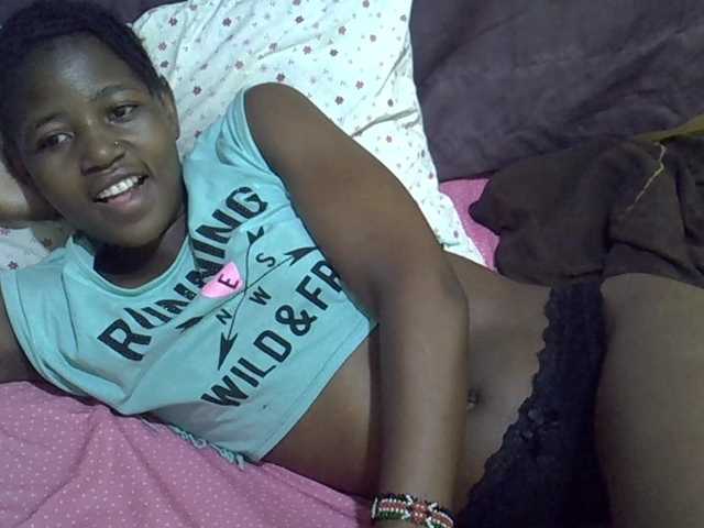 sweet-tatiana's BongaCams show and profile