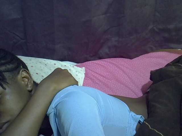 sweet-tatiana's BongaCams show and profile