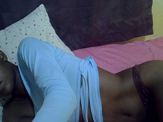 sweet-tatiana's BongaCams show and profile