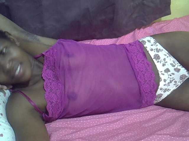 sweet-tatiana's BongaCams show and profile